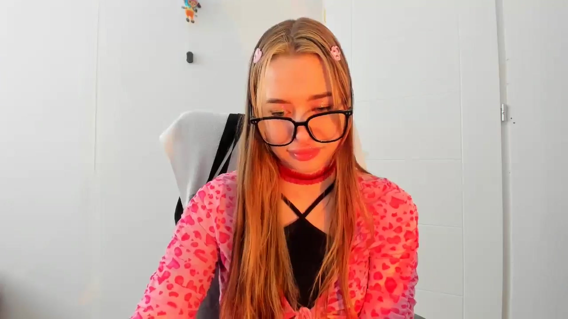Gallery image thumbnail from DiscoGirl's myfreecams stream on, 02/24/2026, 12:39 image 20 of 20