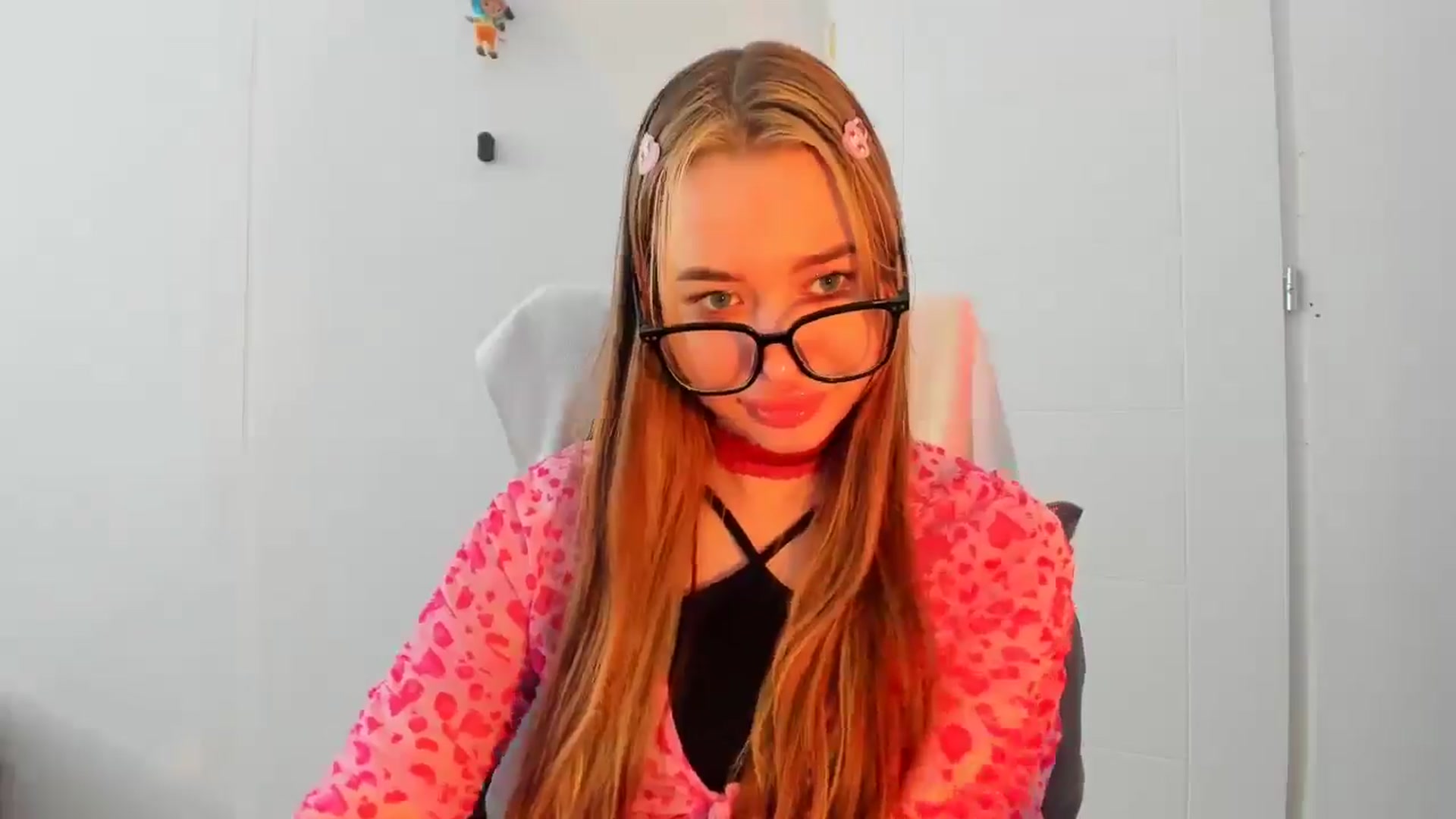 Gallery image thumbnail from DiscoGirl's myfreecams stream on, 02/24/2026, 12:39 image 10 of 20