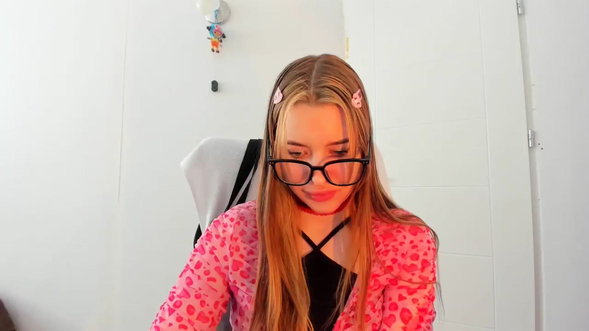 Gallery image thumbnail from DiscoGirl's myfreecams stream on, 02/24/2026, 12:39 image 5 of 20