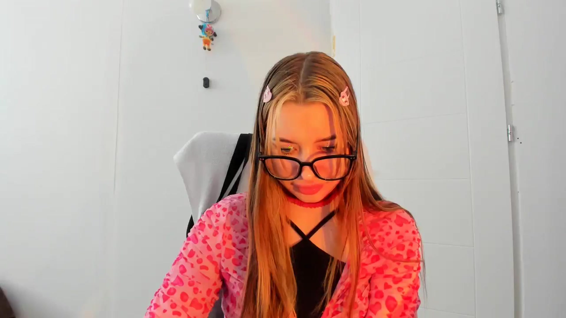 Gallery image thumbnail from DiscoGirl's myfreecams stream on, 02/24/2026, 12:39 image 4 of 20