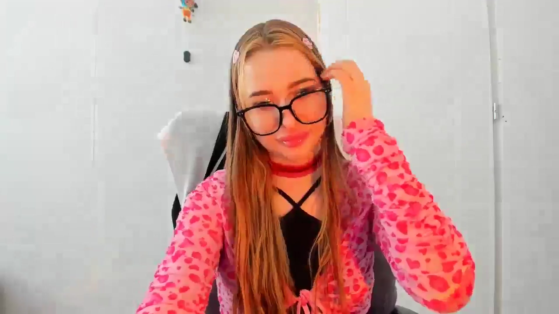 Gallery image thumbnail from DiscoGirl's myfreecams stream on, 02/24/2026, 12:39 image 19 of 20