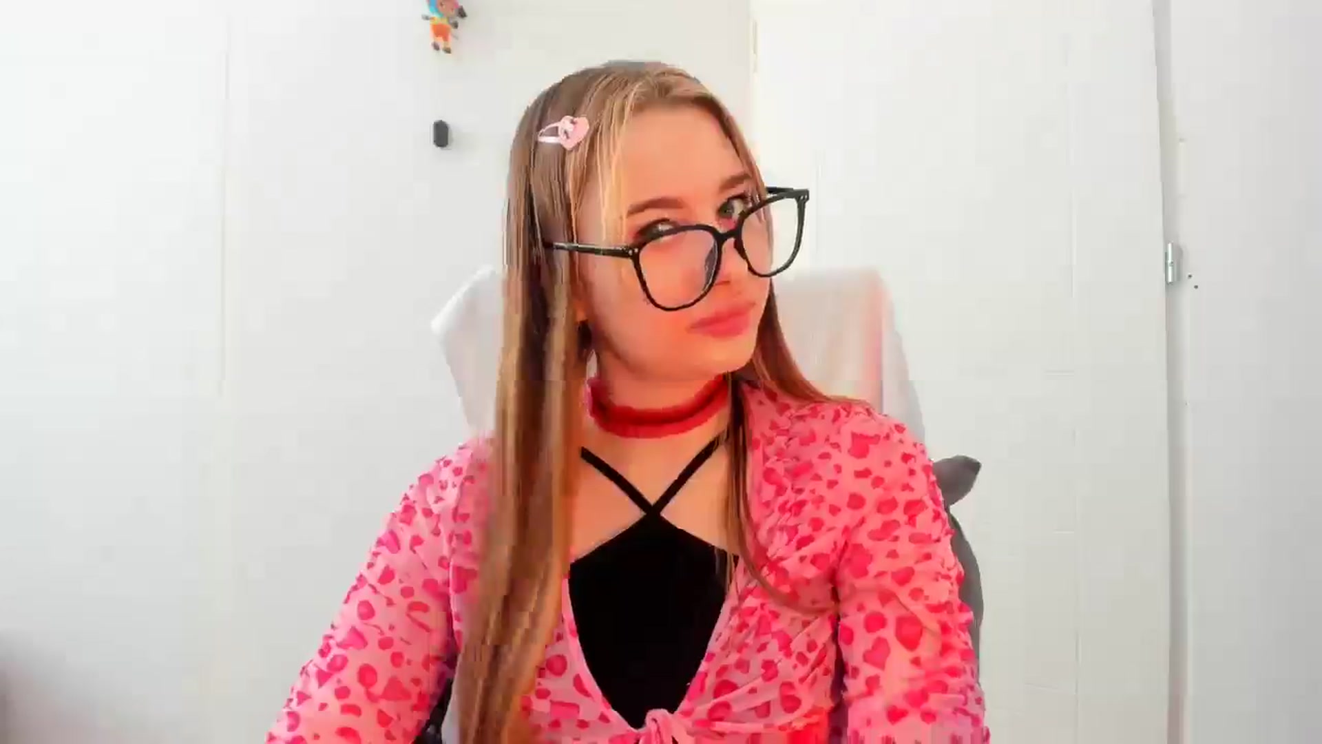 Gallery image thumbnail from DiscoGirl's myfreecams stream on, 02/24/2026, 12:39 image 14 of 20