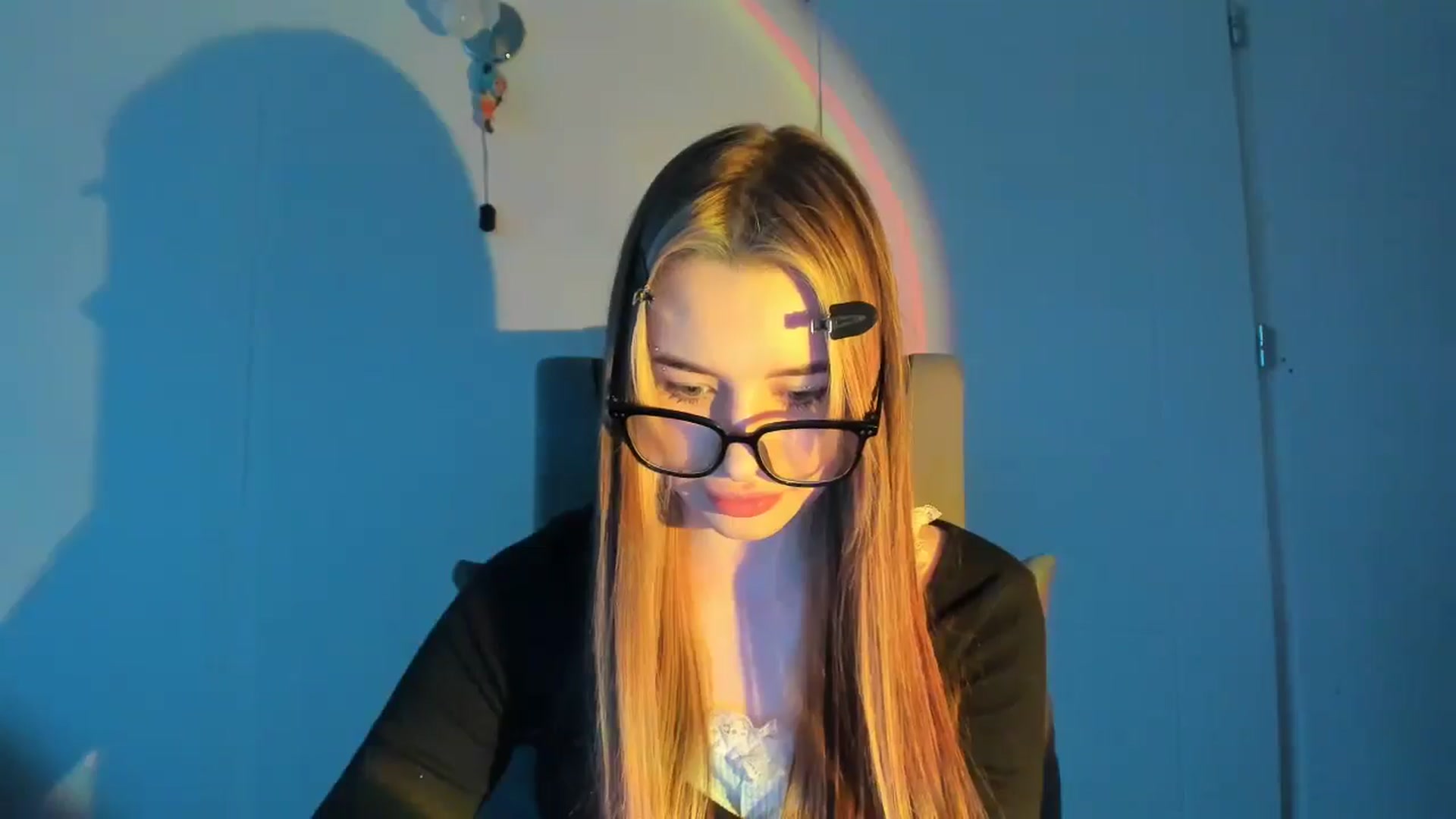 Gallery image thumbnail from DiscoGirl's myfreecams stream on, 02/25/2026, 16:23 image 7 of 20
