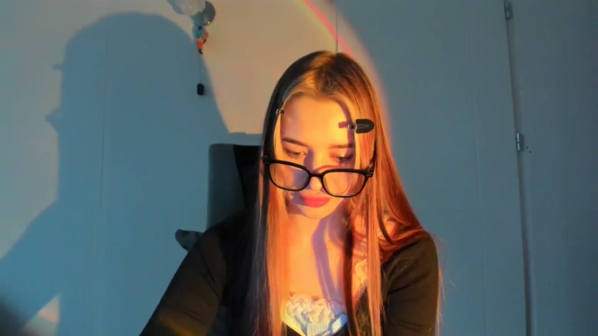 Gallery image thumbnail from DiscoGirl's myfreecams stream on, 02/25/2026, 16:23 image 13 of 20