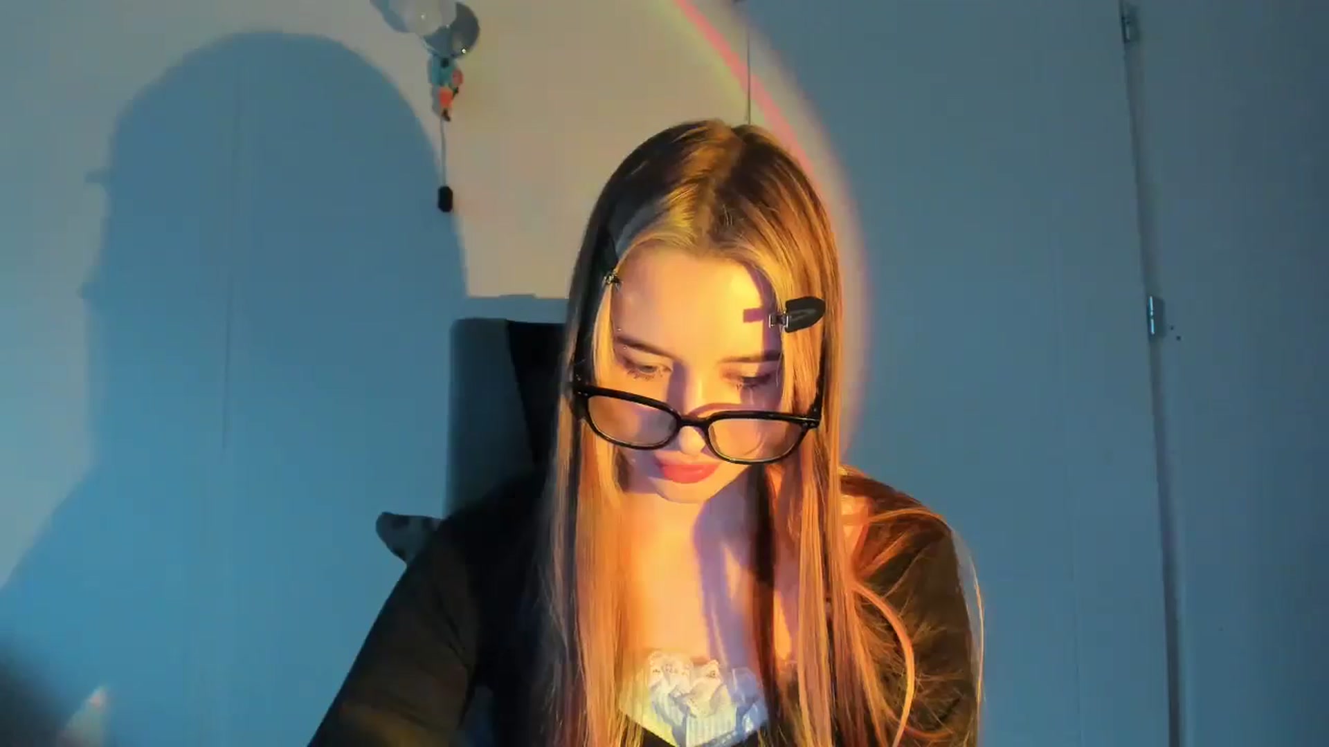 Gallery image thumbnail from DiscoGirl's myfreecams stream on, 02/25/2026, 16:23 image 16 of 20