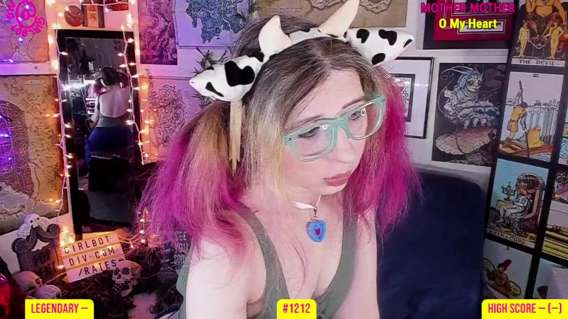 Gallery image thumbnail from DivSavel's myfreecams stream on, 09/01/2025, 01:20 image 4 of 20