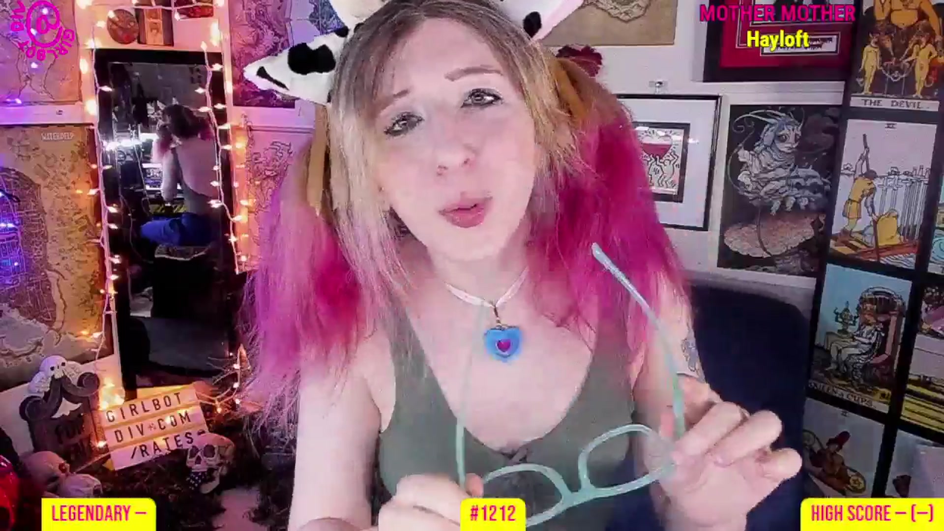 Gallery image thumbnail from DivSavel's myfreecams stream on, 09/01/2025, 01:20 image 6 of 20