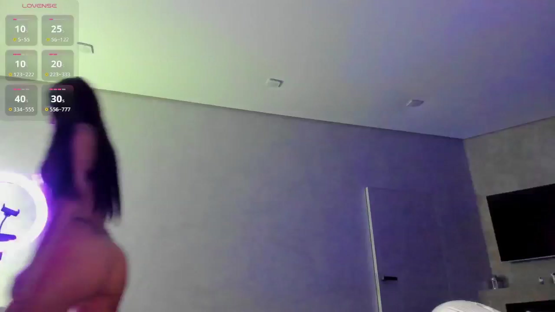 Gallery image thumbnail from DivaK_'s myfreecams stream on, 10/20/2024, 18:13 image 7 of 20