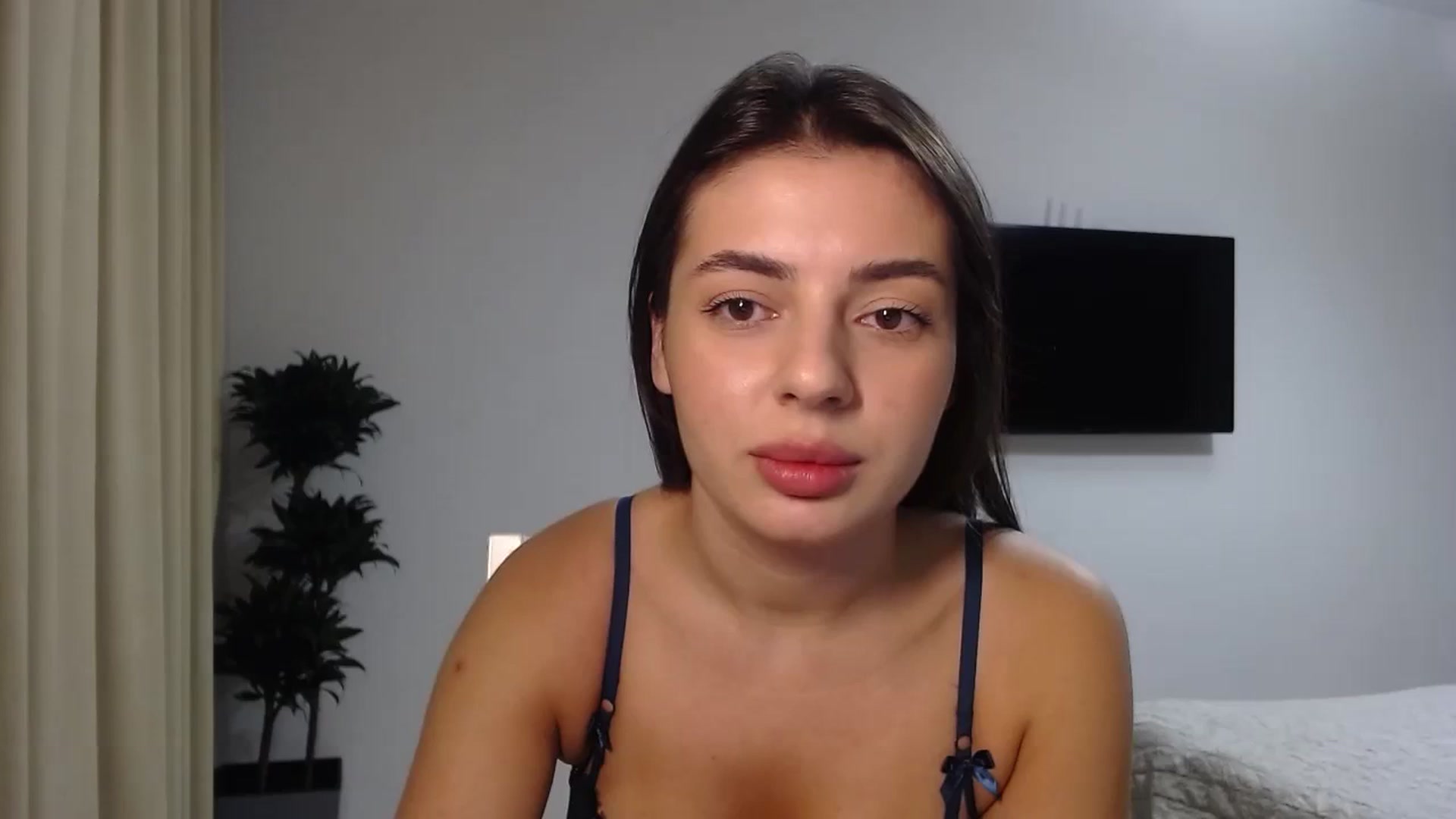 Gallery image thumbnail from Diva_Oliva1's myfreecams stream on, 11/02/2023, 21:53 image 11 of 20
