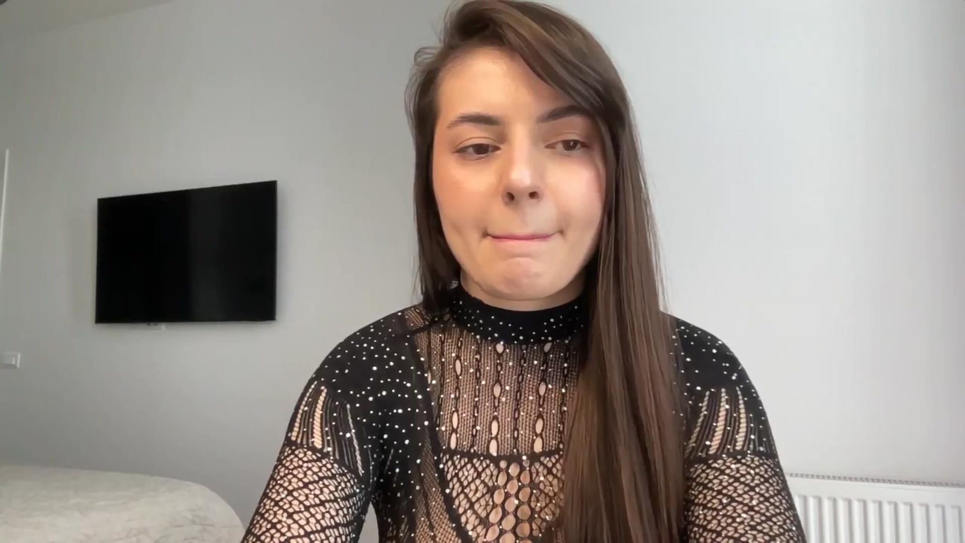 Gallery image thumbnail from Diva_Oliva1's myfreecams stream on, 05/25/2025, 14:26 image 10 of 20