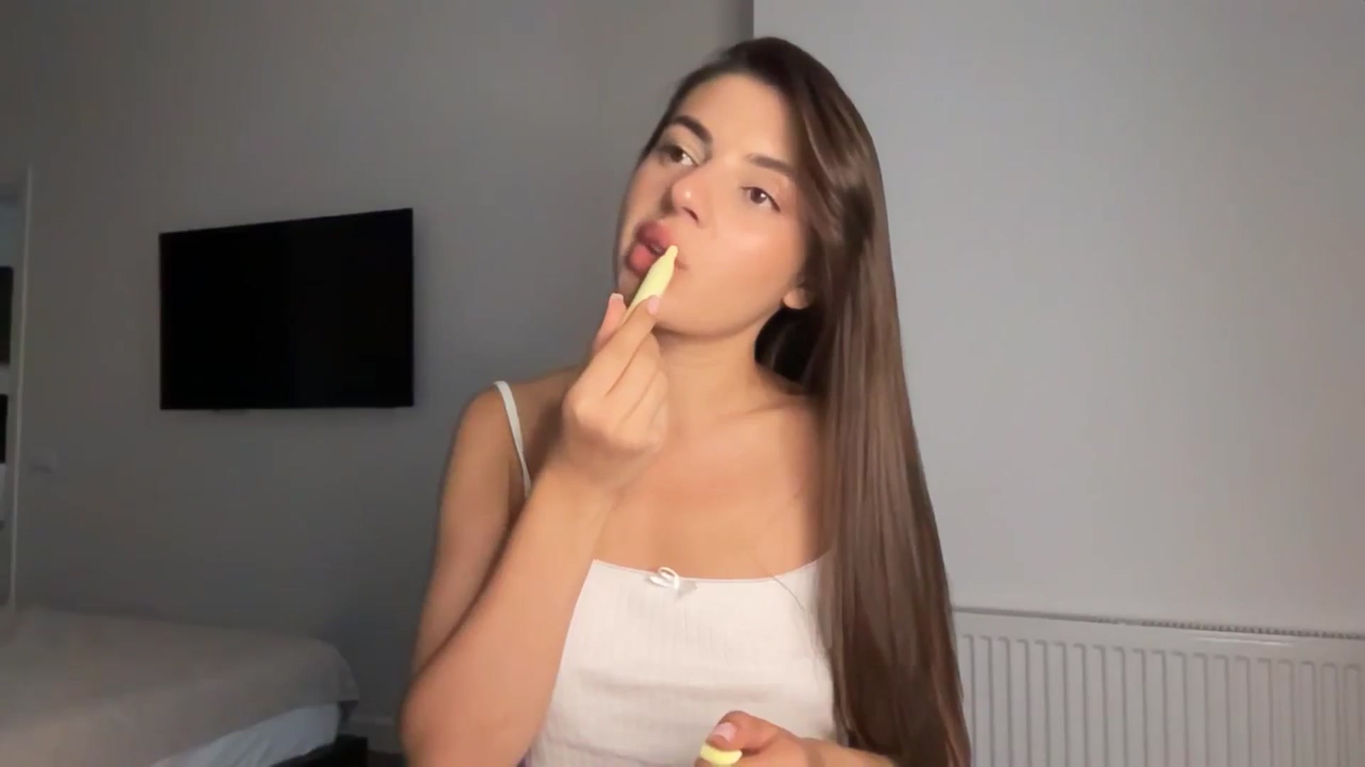 Gallery image thumbnail from Diva_Oliva1's myfreecams stream on, 09/17/2025, 15:02 image 14 of 20