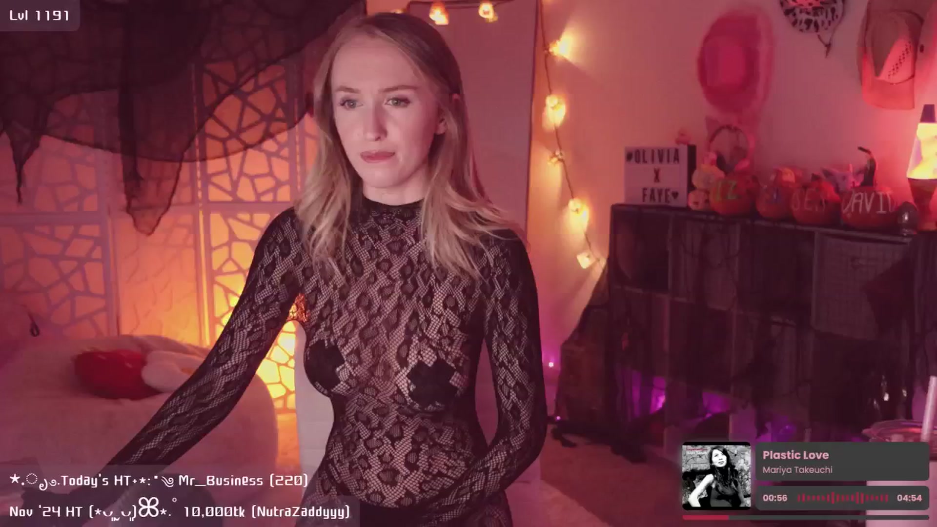 Gallery image thumbnail from DivaxFaye's myfreecams stream on, 11/13/2024, 06:12 image 11 of 20