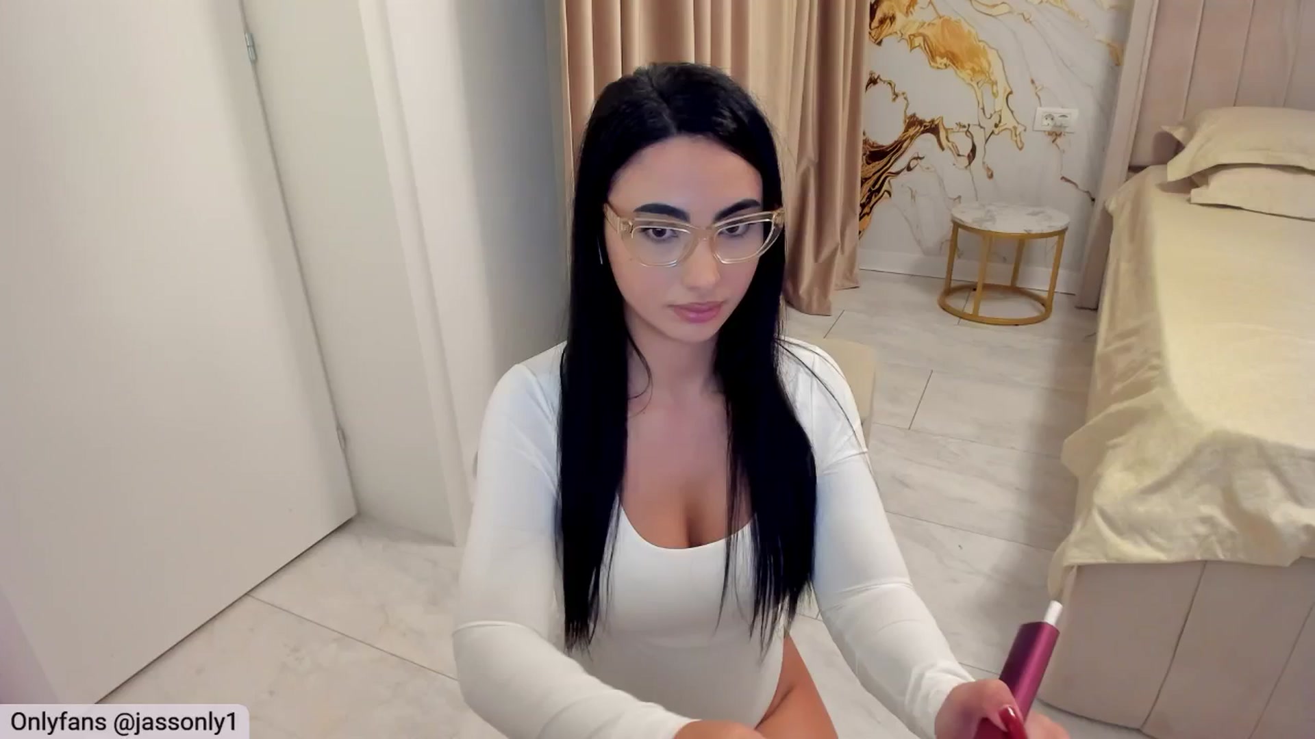 Gallery image thumbnail from DivineJass's myfreecams stream on, 12/17/2025, 18:01 image 14 of 20