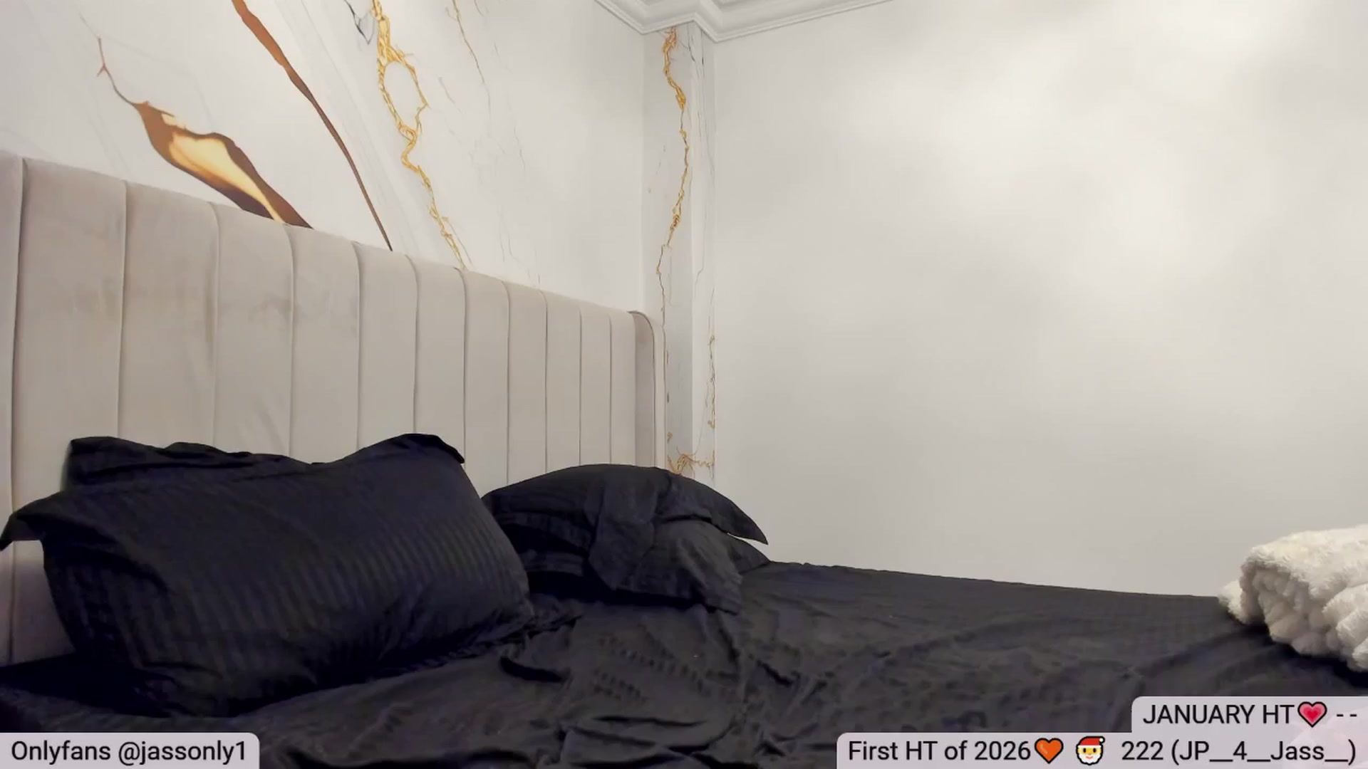 Gallery image thumbnail from DivineJass's myfreecams stream on, 01/01/2026, 19:02 image 10 of 20