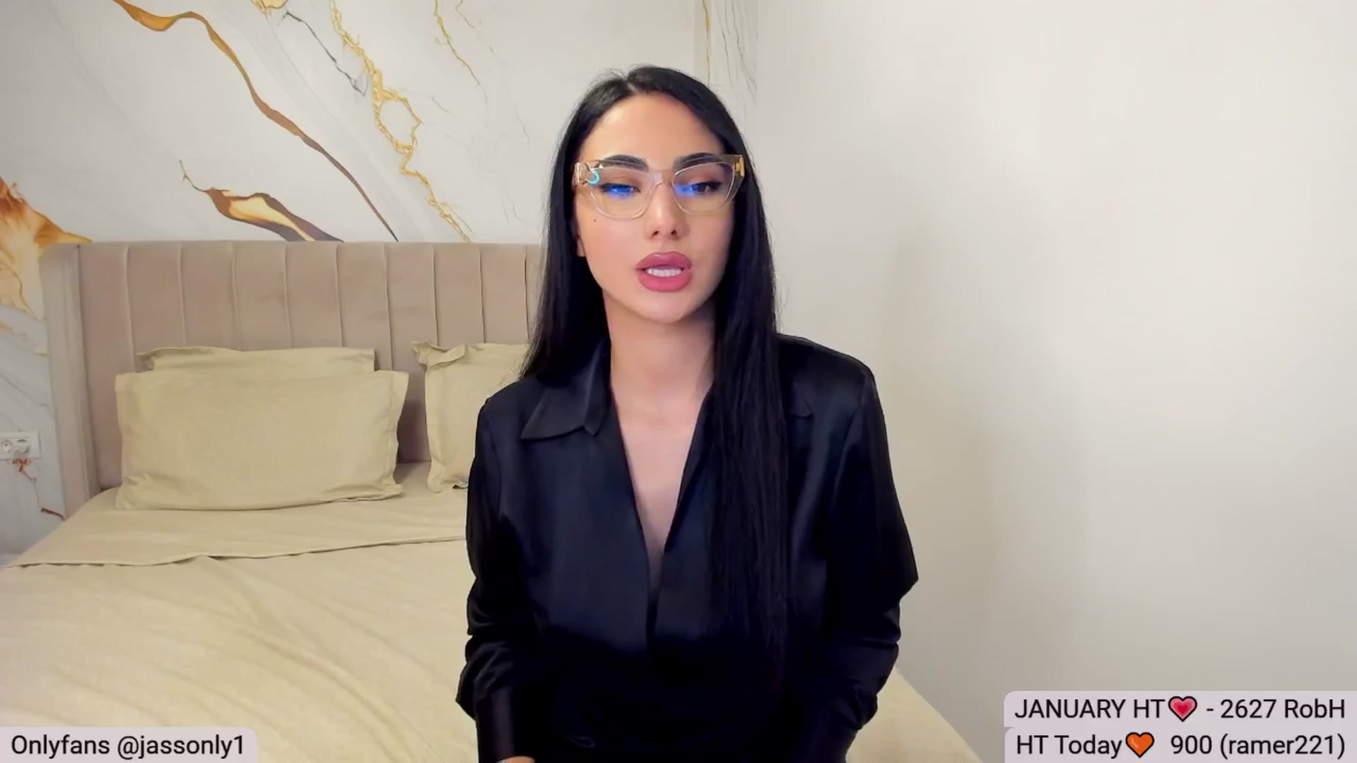 Gallery image thumbnail from DivineJass's myfreecams stream on, 01/03/2026, 21:34 image 12 of 20