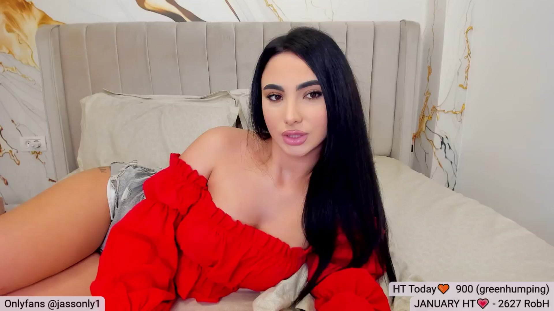 Gallery image thumbnail from DivineJass's myfreecams stream on, 01/06/2026, 18:18 image 8 of 20