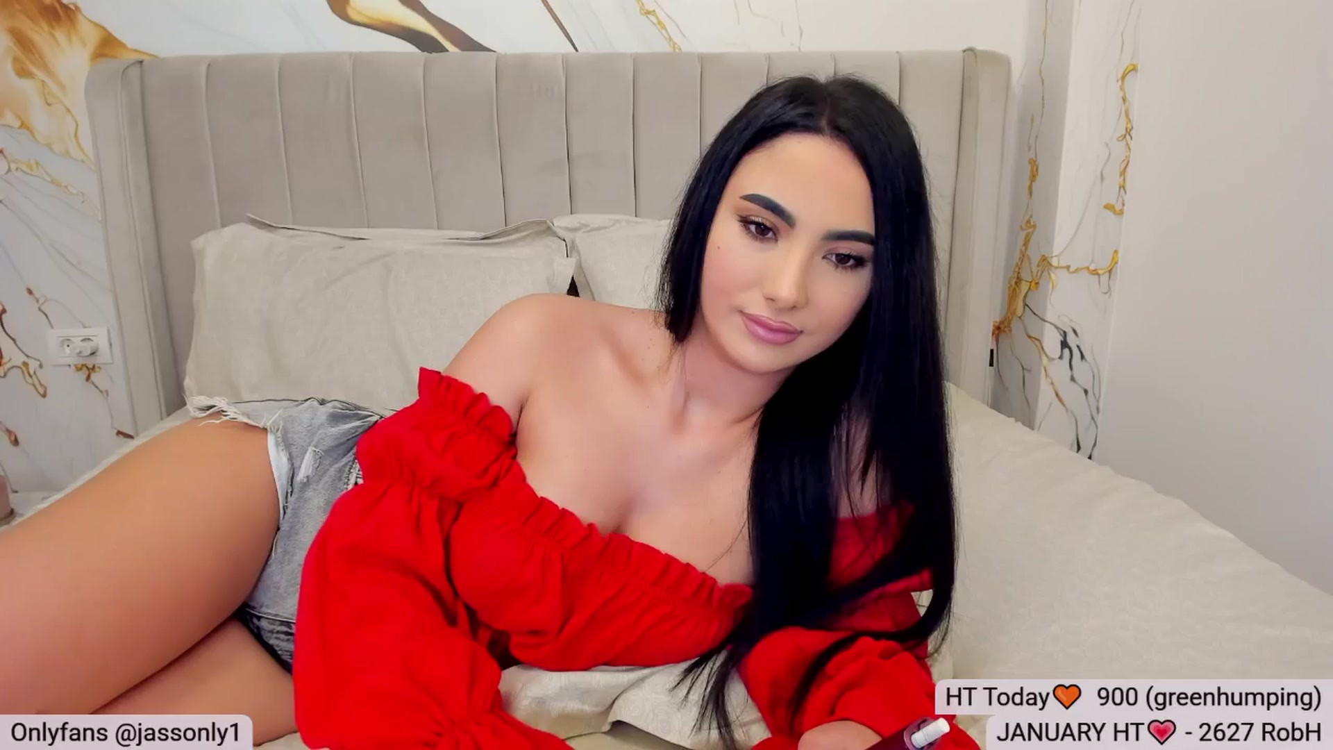 Gallery image thumbnail from DivineJass's myfreecams stream on, 01/06/2026, 18:18 image 18 of 20