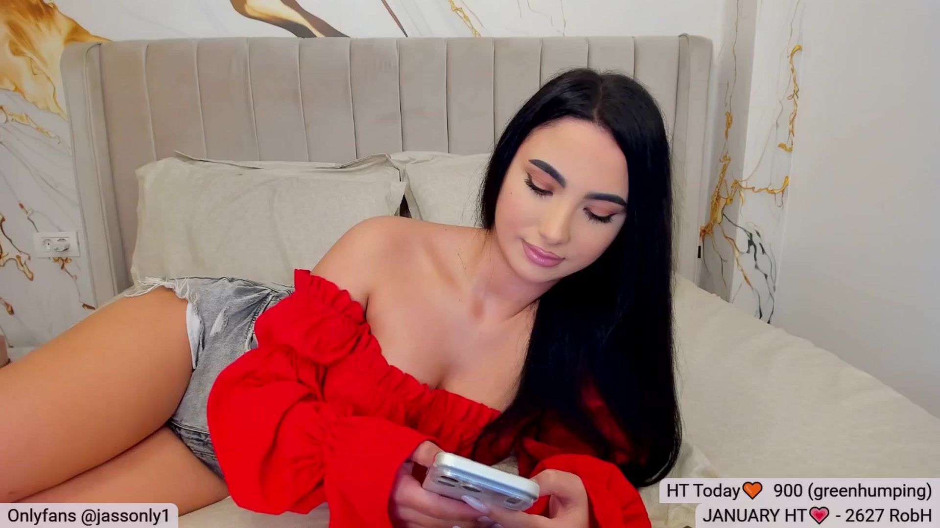 Gallery image thumbnail from DivineJass's myfreecams stream on, 01/06/2026, 18:18 image 5 of 20