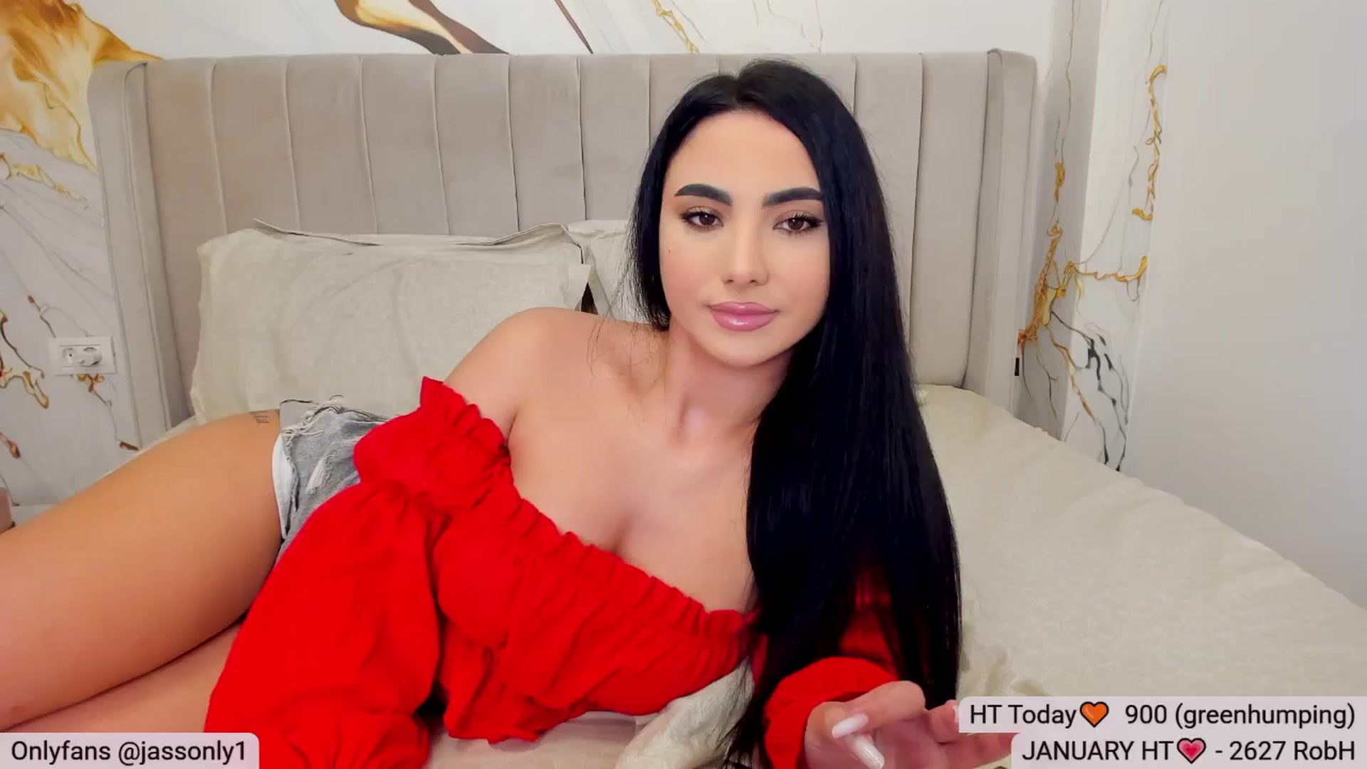 Gallery image thumbnail from DivineJass's myfreecams stream on, 01/06/2026, 18:18 image 7 of 20