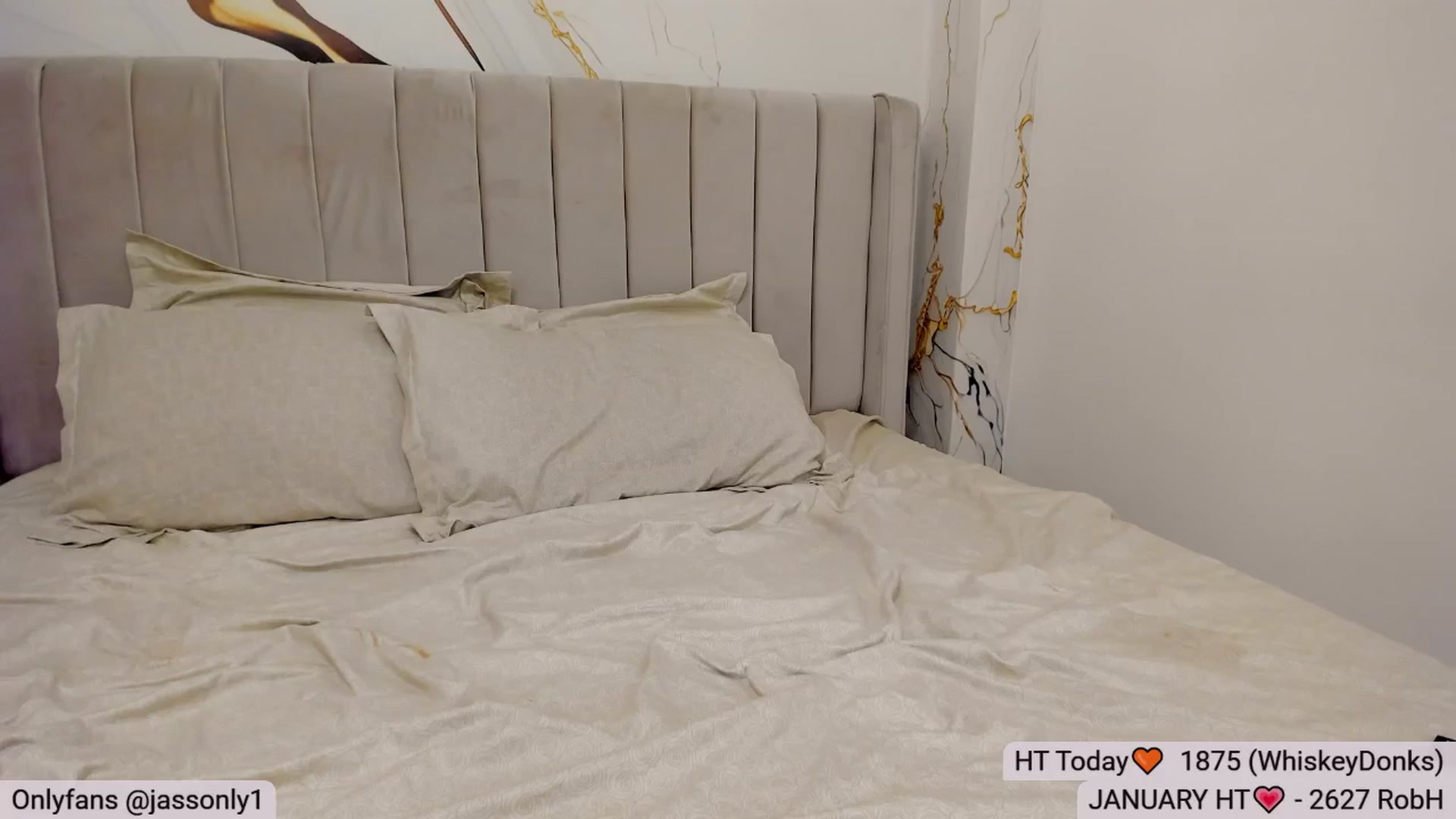 Gallery image thumbnail from DivineJass's myfreecams stream on, 01/07/2026, 23:20 image 14 of 20