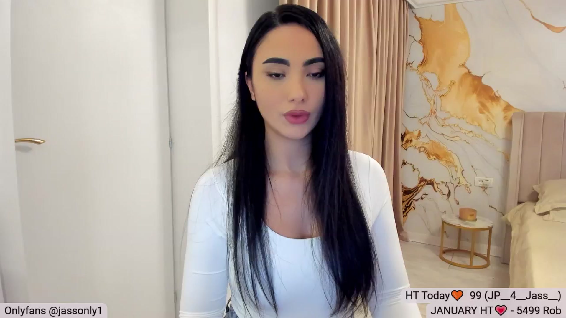 Gallery image thumbnail from DivineJass's myfreecams stream on, 01/10/2026, 18:14 image 7 of 20