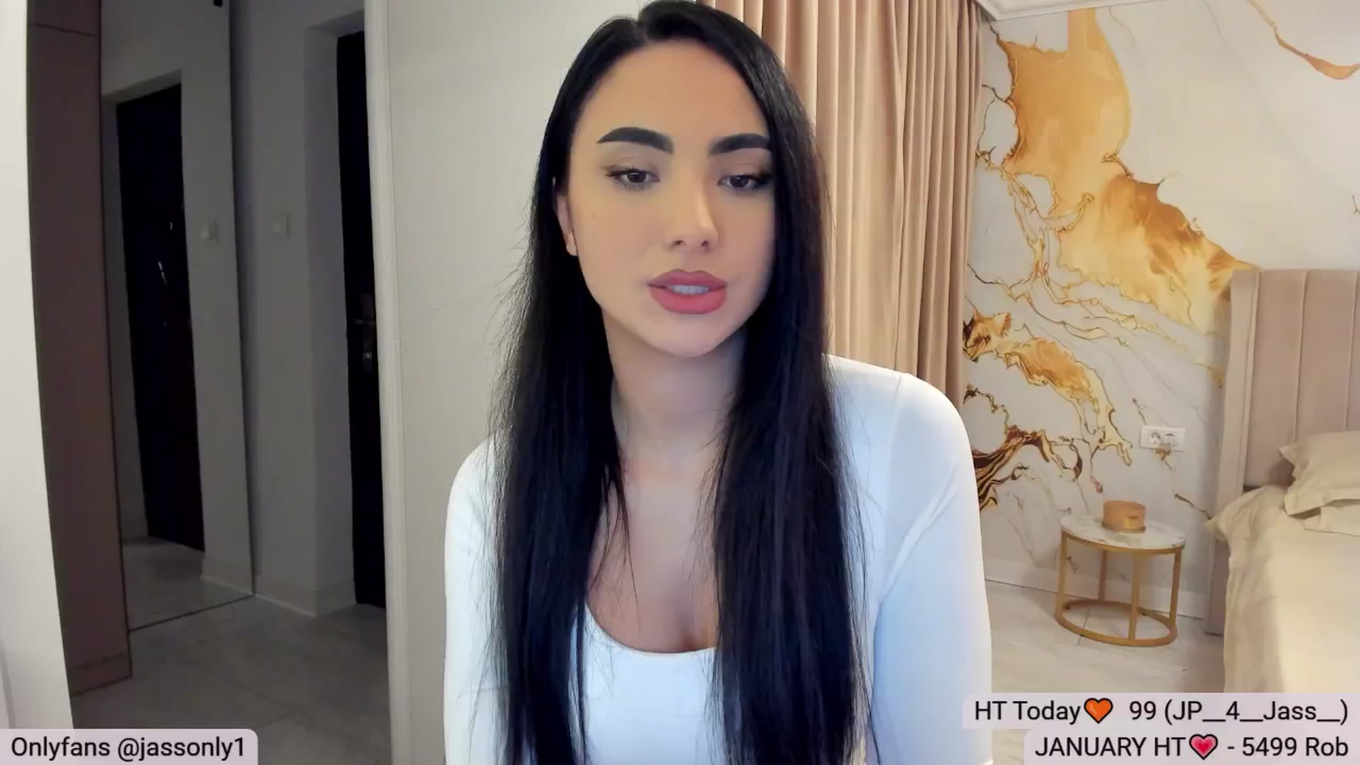 Gallery image thumbnail from DivineJass's myfreecams stream on, 01/10/2026, 18:14 image 9 of 20