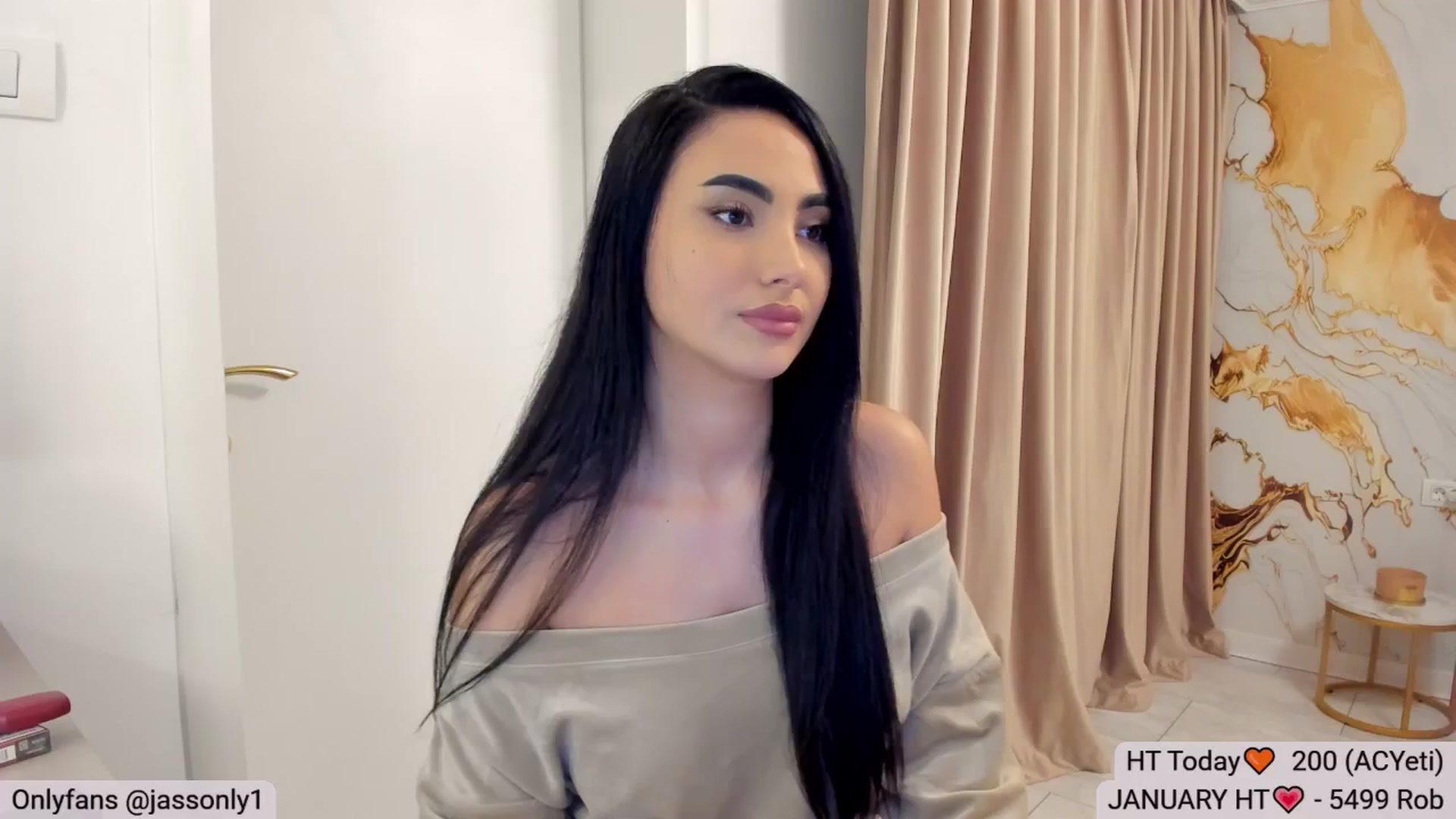 Gallery image thumbnail from DivineJass's myfreecams stream on, 01/10/2026, 21:08 image 18 of 20