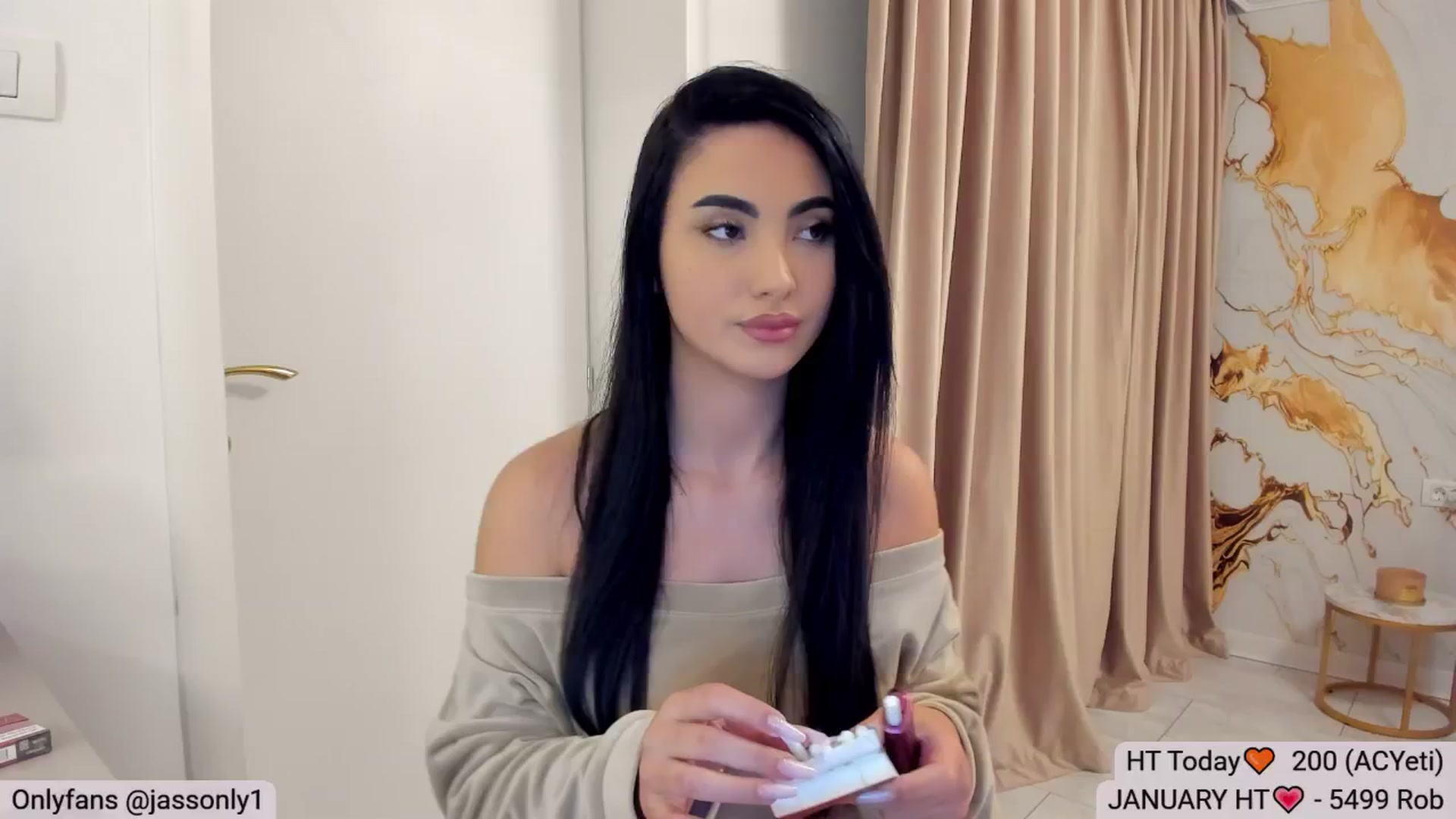Gallery image thumbnail from DivineJass's myfreecams stream on, 01/10/2026, 21:08 image 14 of 20