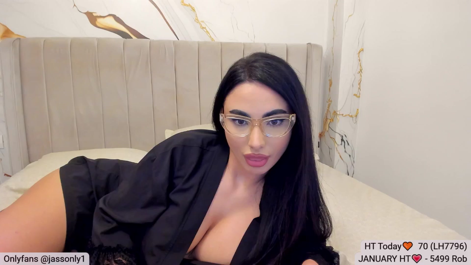 Gallery image thumbnail from DivineJass's myfreecams stream on, 01/14/2026, 21:01 image 6 of 20