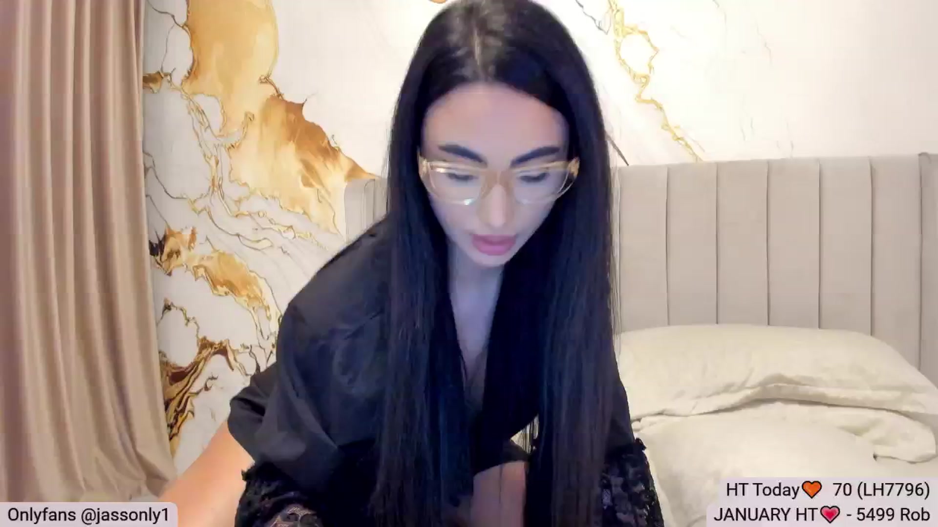 Gallery image thumbnail from DivineJass's myfreecams stream on, 01/14/2026, 23:01 image 7 of 20