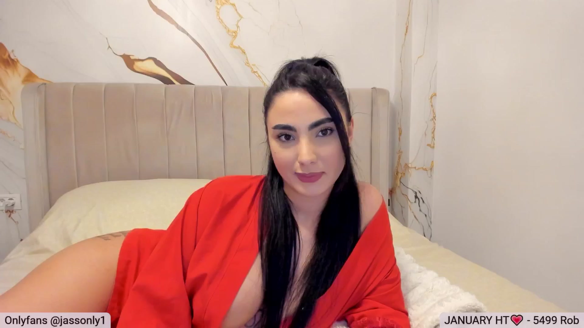 Gallery image thumbnail from DivineJass's myfreecams stream on, 01/20/2026, 19:16 image 4 of 20