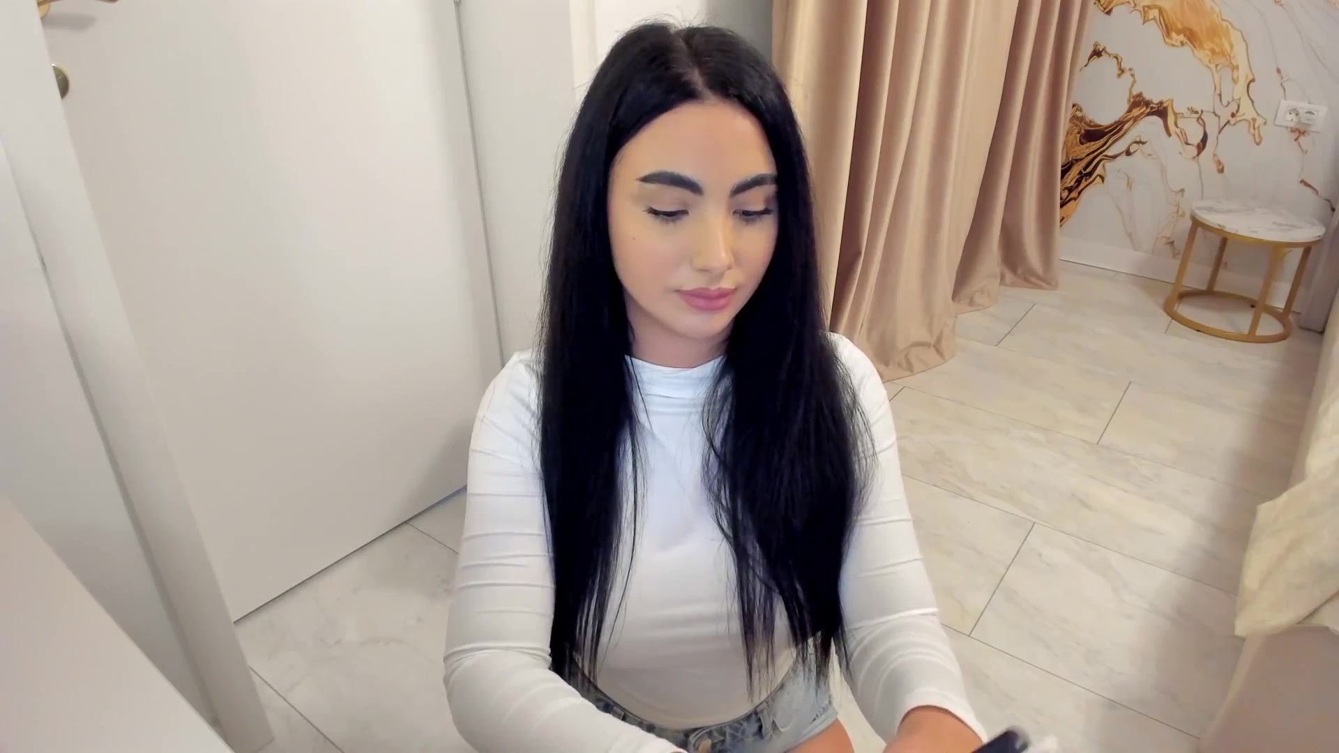 Gallery image thumbnail from DivineJass's myfreecams stream on, 01/21/2026, 15:58 image 20 of 20
