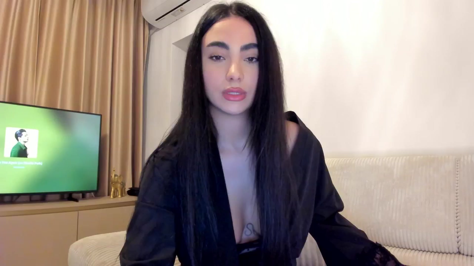 Gallery image thumbnail from DivineJass's myfreecams stream on, 01/23/2026, 05:51 image 18 of 20