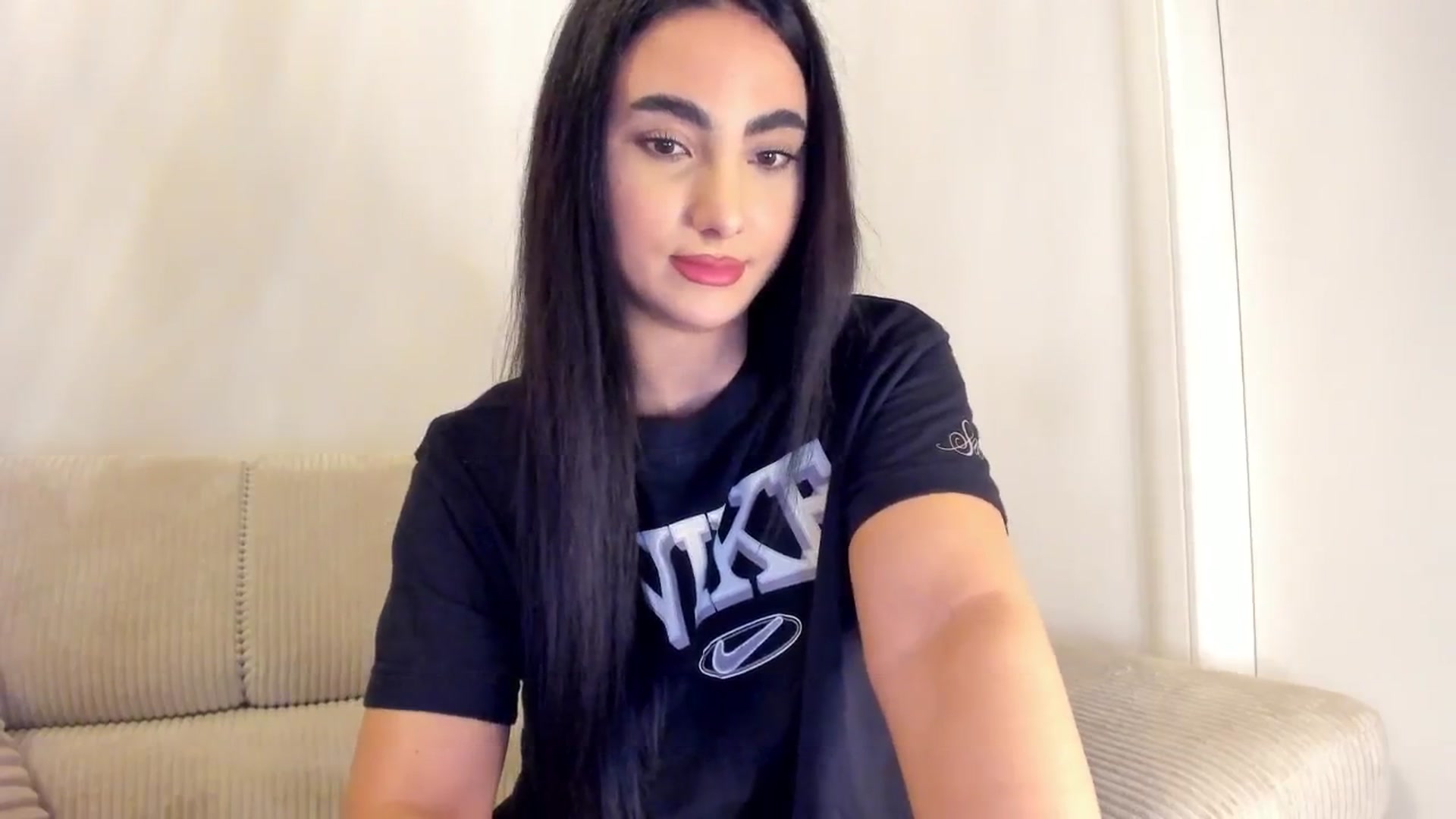 Gallery image thumbnail from DivineJass's myfreecams stream on, 01/23/2026, 17:11 image 3 of 20