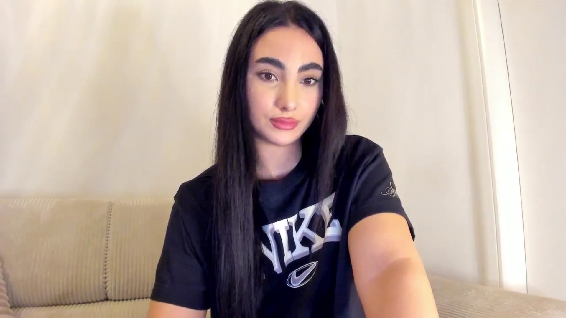 Gallery image thumbnail from DivineJass's myfreecams stream on, 01/23/2026, 17:11 image 4 of 20
