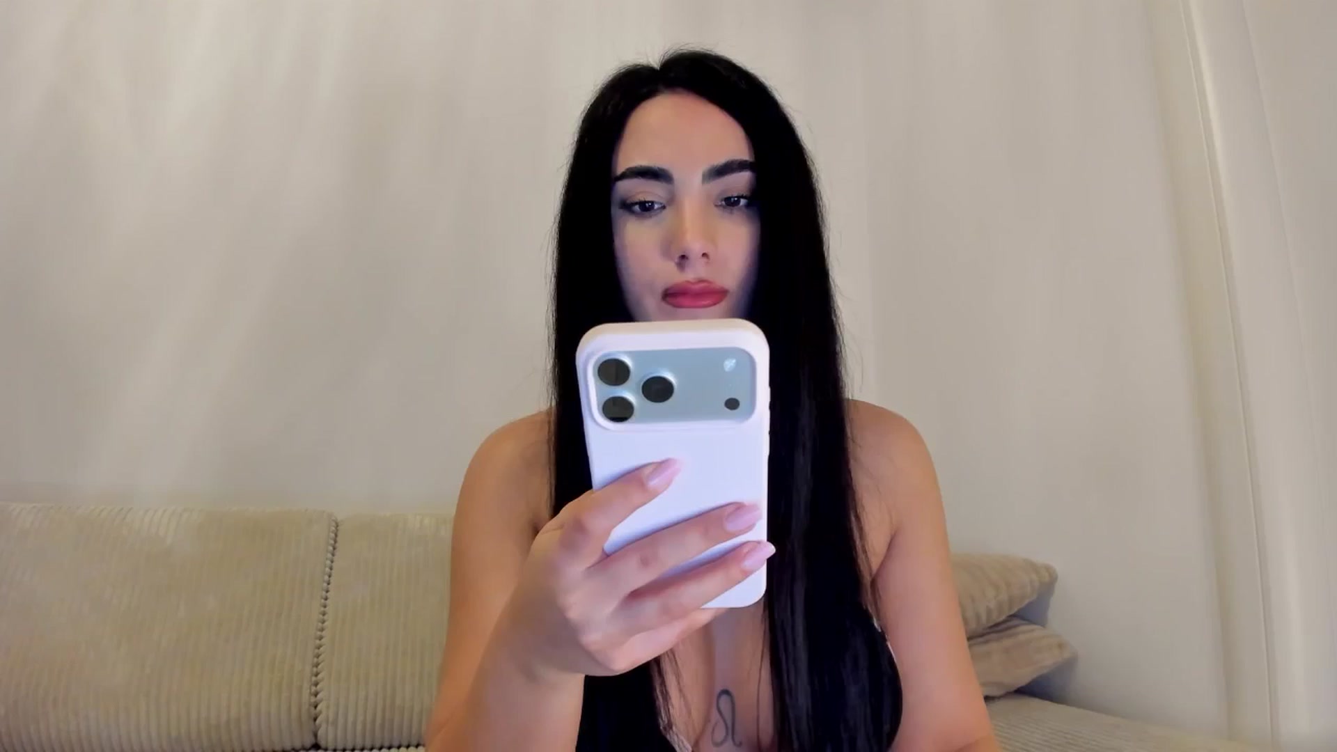 Gallery image thumbnail from DivineJass's myfreecams stream on, 01/25/2026, 07:38 image 7 of 20
