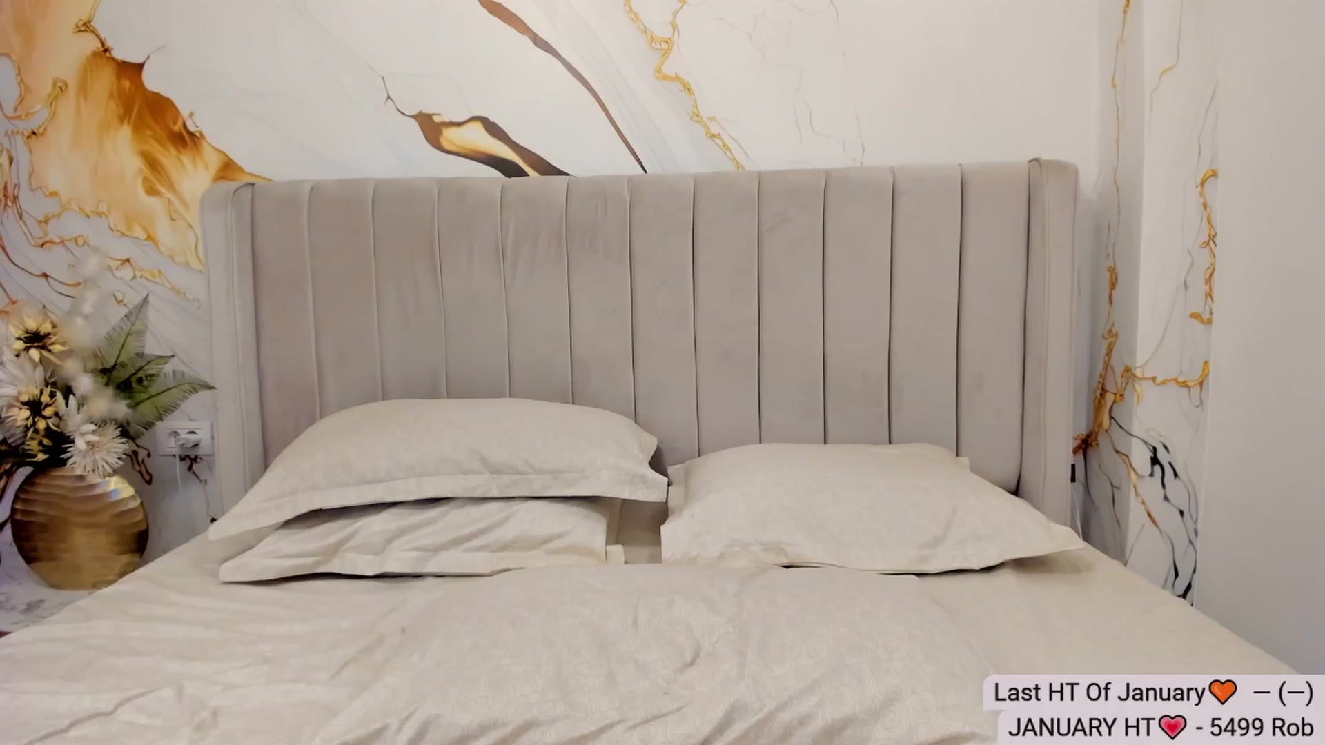Gallery image thumbnail from DivineJass's myfreecams stream on, 01/31/2026, 15:47 image 7 of 20