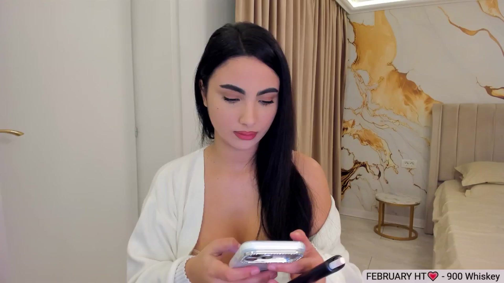 Gallery image thumbnail from DivineJass's myfreecams stream on, 02/02/2026, 17:01 image 4 of 20