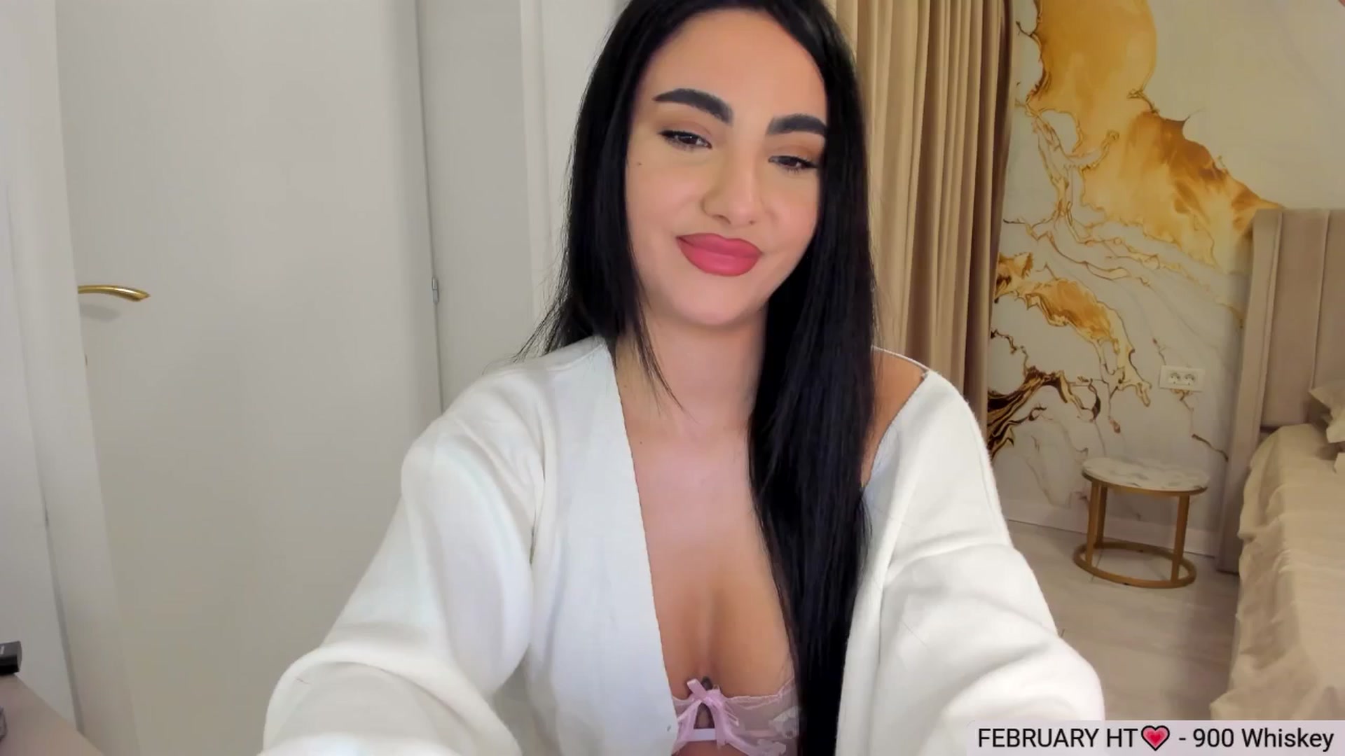Gallery image thumbnail from DivineJass's myfreecams stream on, 02/02/2026, 18:40 image 4 of 20
