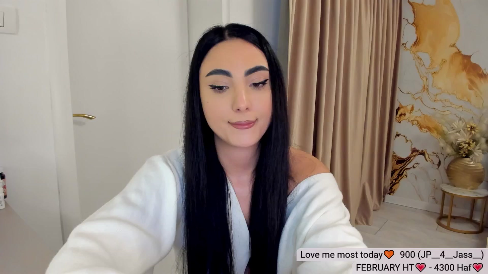 Gallery image thumbnail from DivineJass's myfreecams stream on, 02/13/2026, 14:35 image 10 of 20