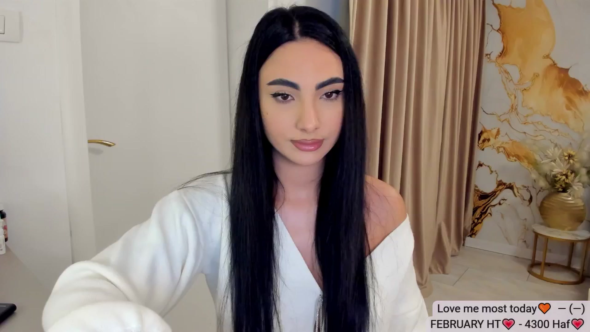 Gallery image thumbnail from DivineJass's myfreecams stream on, 02/13/2026, 14:35 image 4 of 20