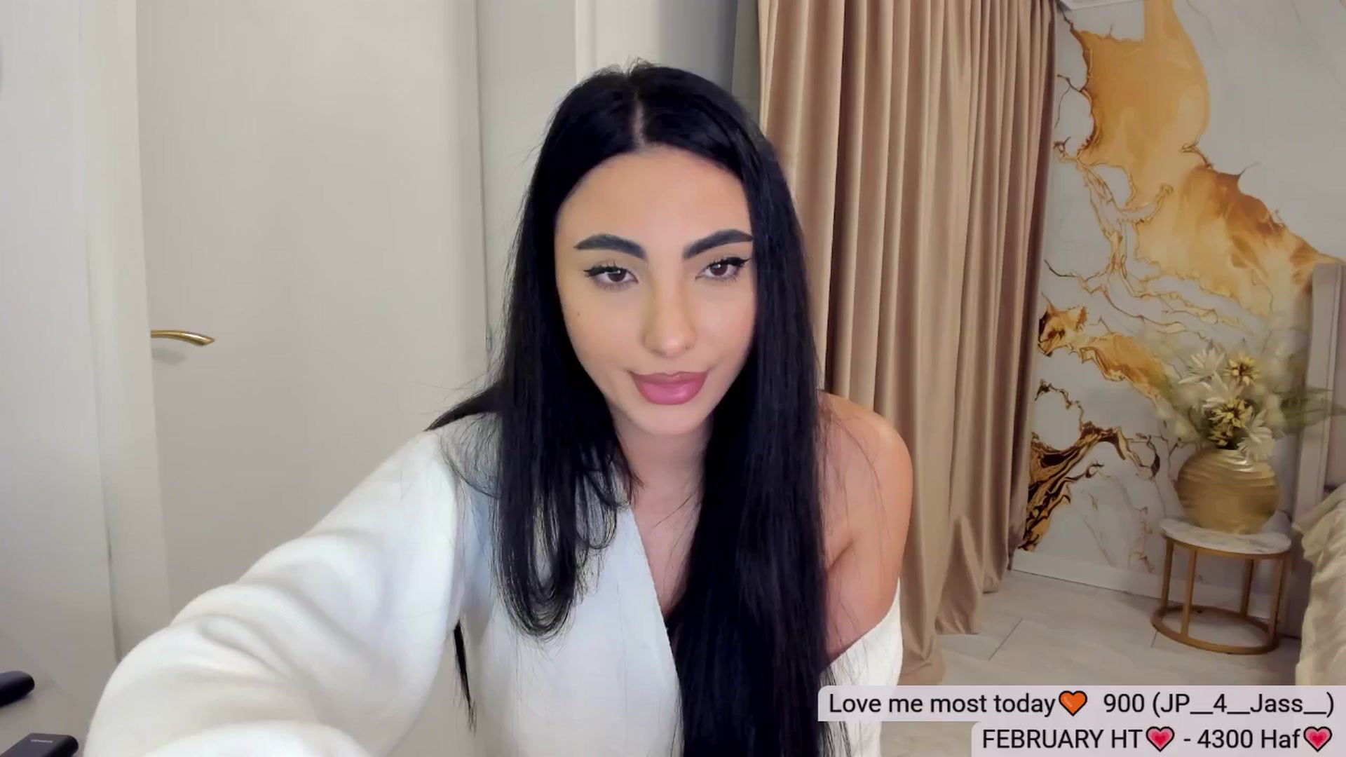 Gallery image thumbnail from DivineJass's myfreecams stream on, 02/13/2026, 15:14 image 10 of 20