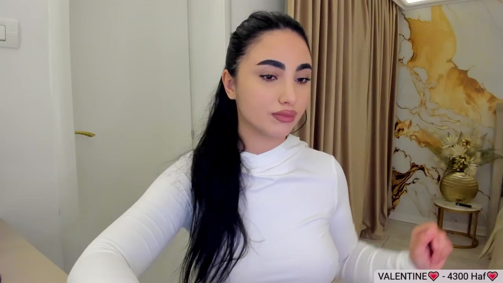 Gallery image thumbnail from DivineJass's myfreecams stream on, 02/22/2026, 17:05 image 4 of 20