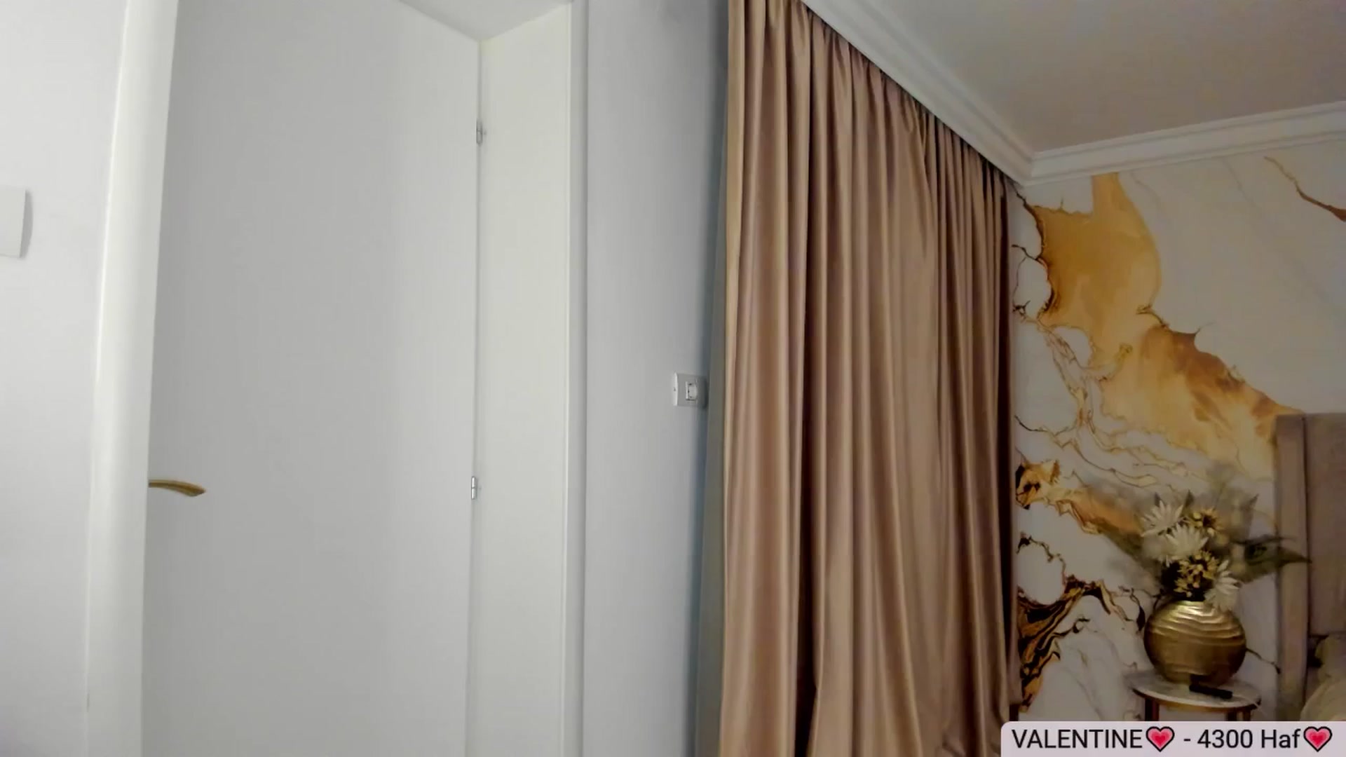 Gallery image thumbnail from DivineJass's myfreecams stream on, 02/22/2026, 17:05 image 19 of 20