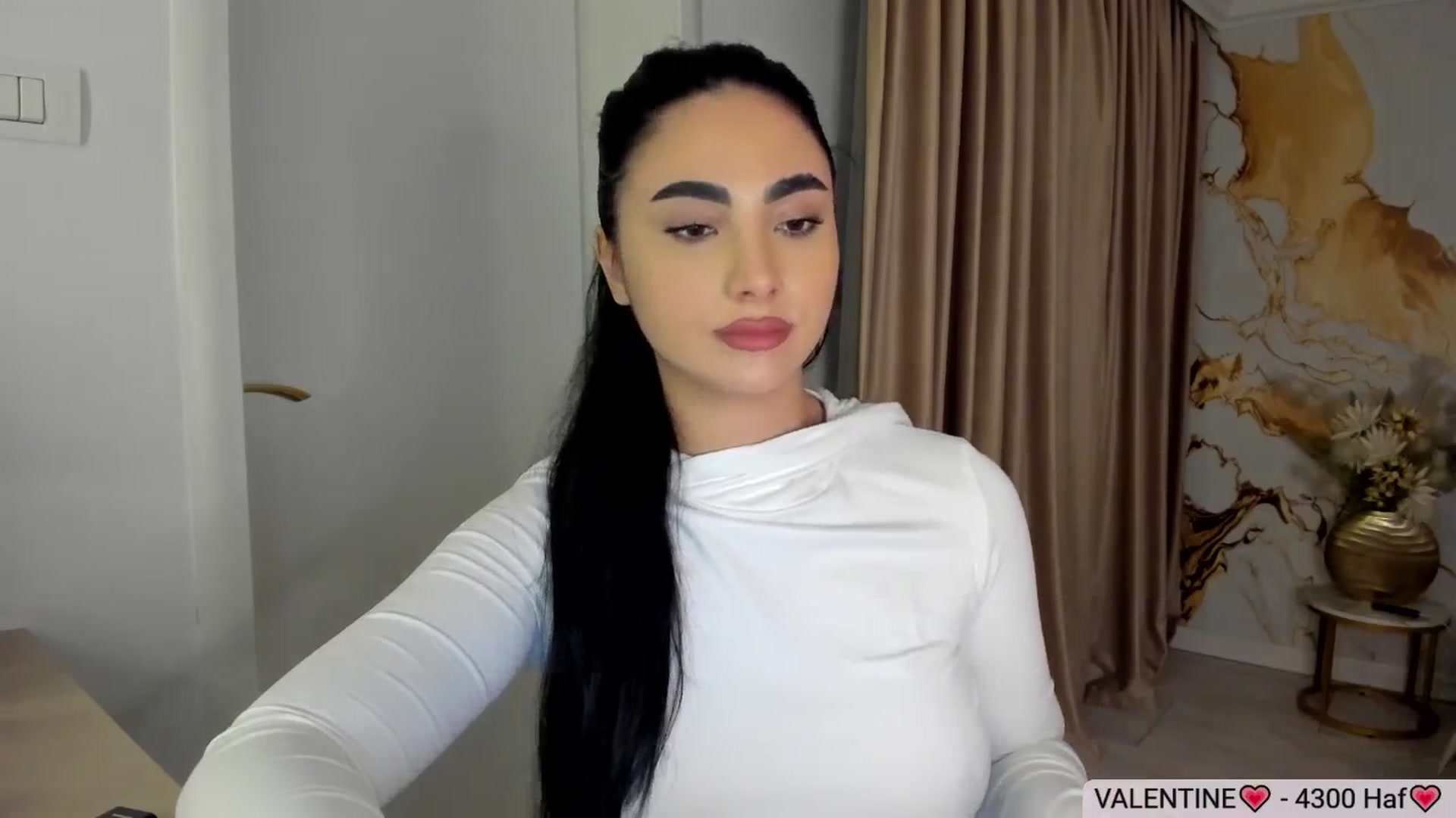 Gallery image thumbnail from DivineJass's myfreecams stream on, 02/22/2026, 18:02 image 18 of 20
