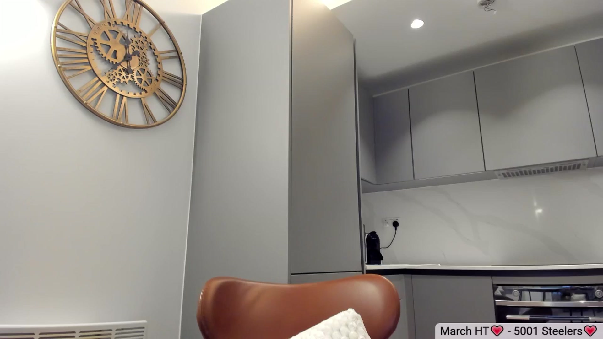 Gallery image thumbnail from DivineJass's myfreecams stream on, 03/11/2026, 18:29 image 19 of 20