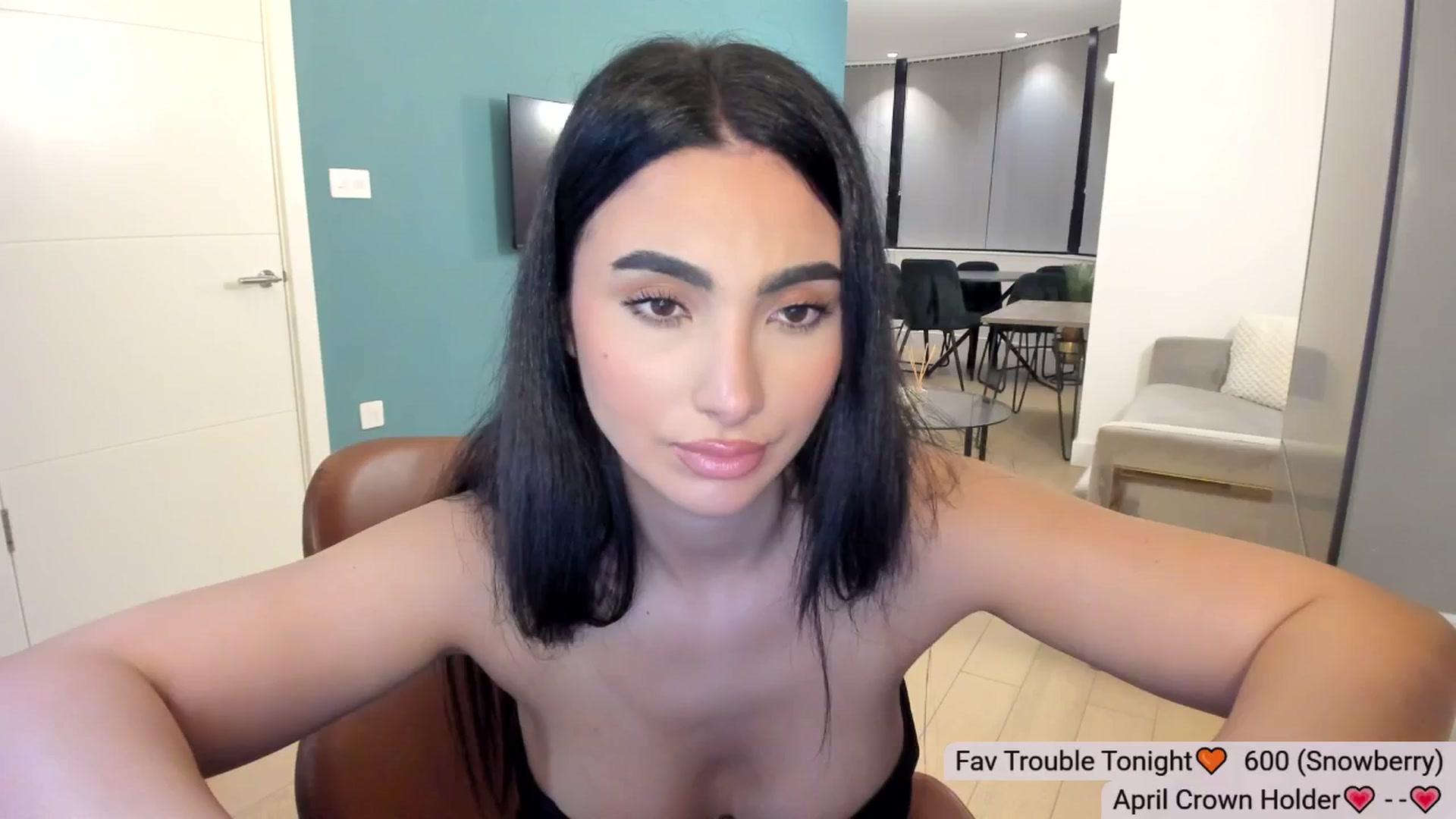 Gallery image thumbnail from DivineJass's myfreecams stream on, 04/01/2026, 20:40 image 17 of 20