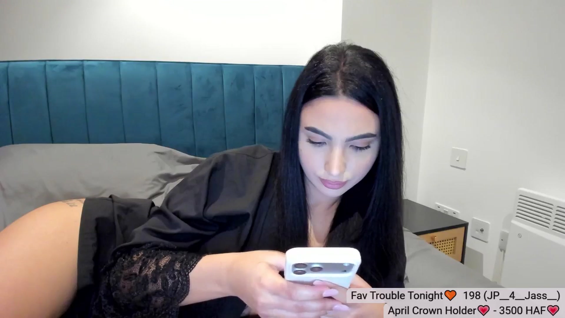 Gallery image thumbnail from DivineJass's myfreecams stream on, 04/10/2026, 23:28 image 16 of 20