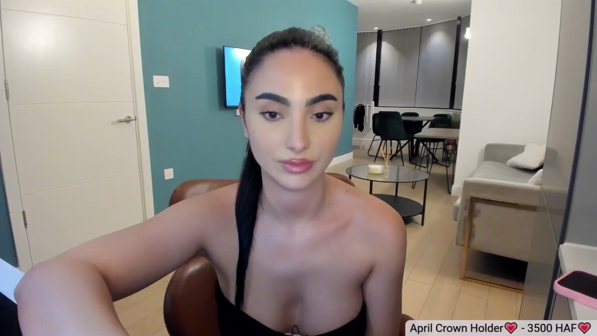 Gallery image thumbnail from DivineJass's myfreecams stream on, 04/18/2026, 21:43 image 17 of 20