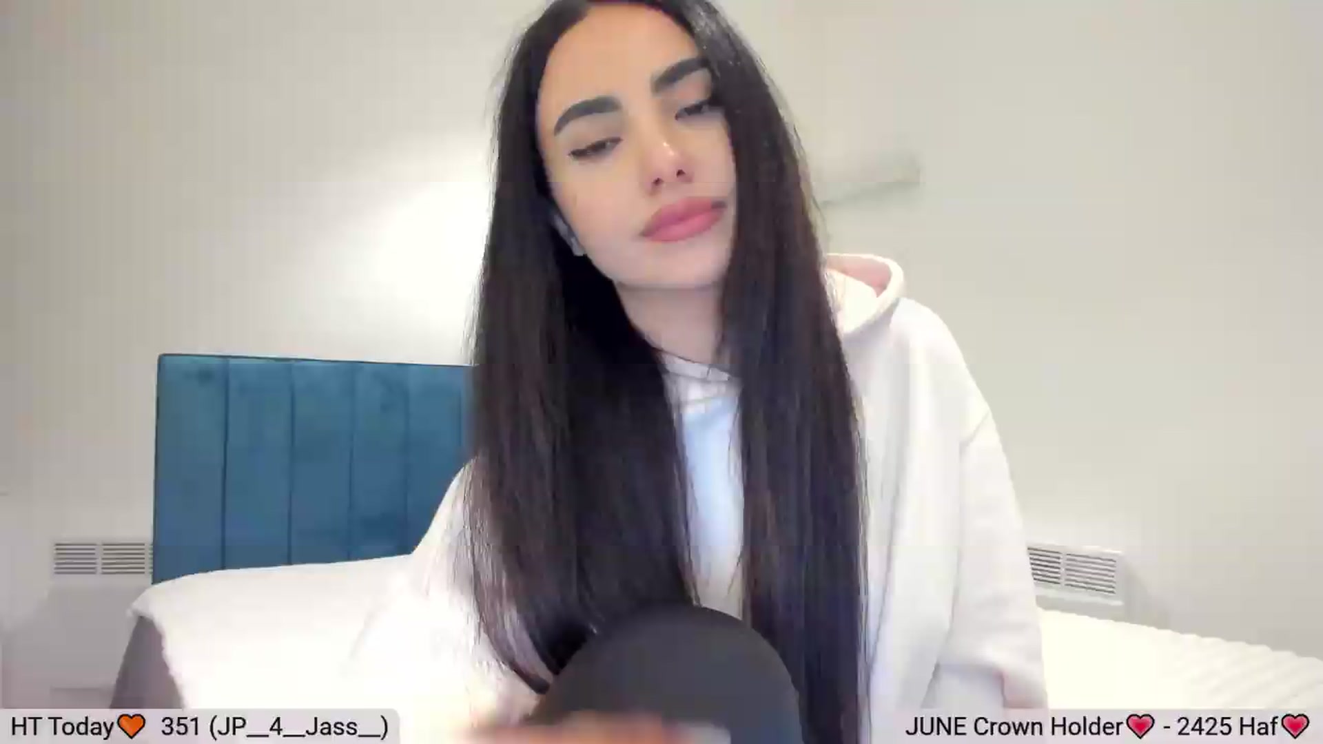 Gallery image thumbnail from DivineJass's myfreecams stream on, 06/07/2026, 24:03 image 7 of 20